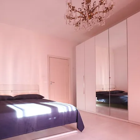 A Pochi Passi Da Principe Appartement